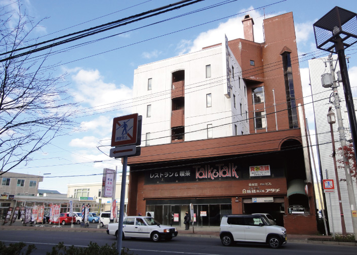 売りホテル(58室・店舗付・民泊可能)